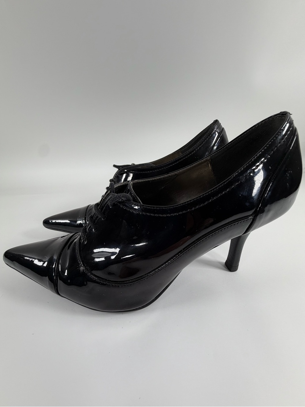 Ann Taylor Black Patent Leather Lace Up Heels Pointed Toe‎ Pumps 7.5M